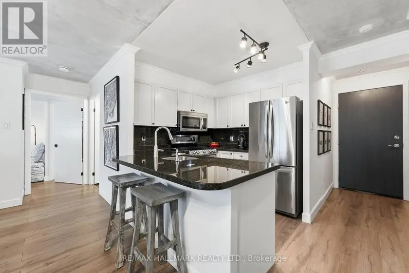 Apartment at 705 - 600 QUEENS QUAY W, Toronto