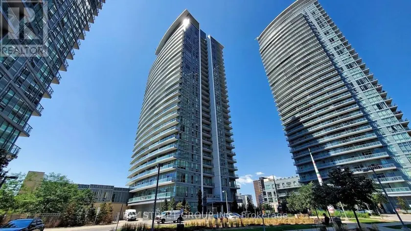 Apartment at 212 - 66 FOREST MANOR ROAD, Toronto