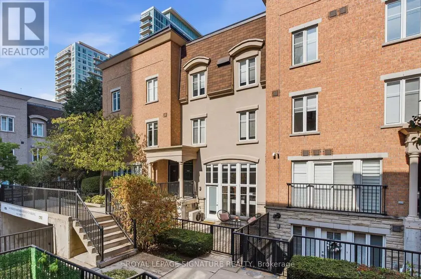 Townhouse at 1021 - 54 EAST LIBERTY STREET, Toronto