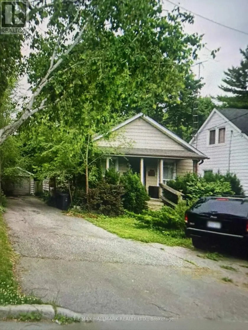 Detached at 375 HOUNSLOW AVENUE, Toronto