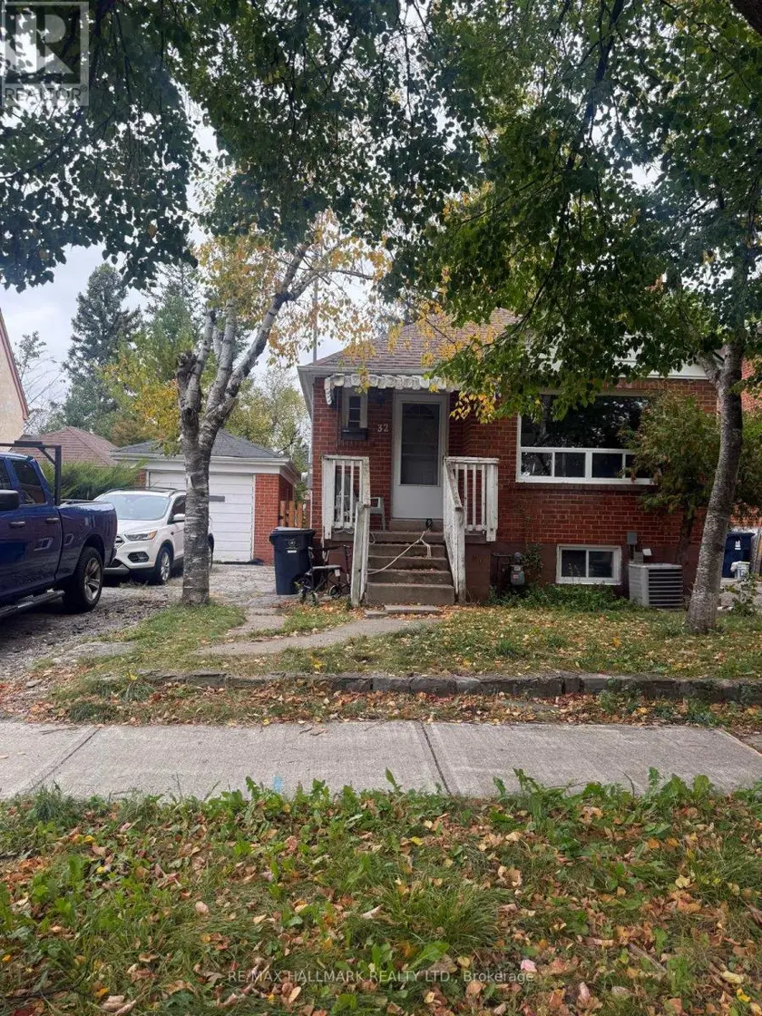 Detached at 32 NEWTON DRIVE