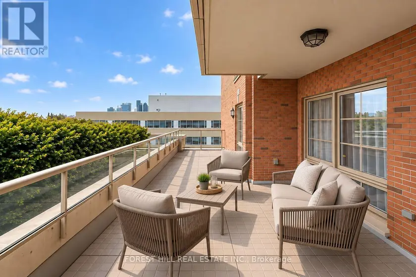 Apartment at 502 - 20 BURKEBROOK PLACE, Toronto