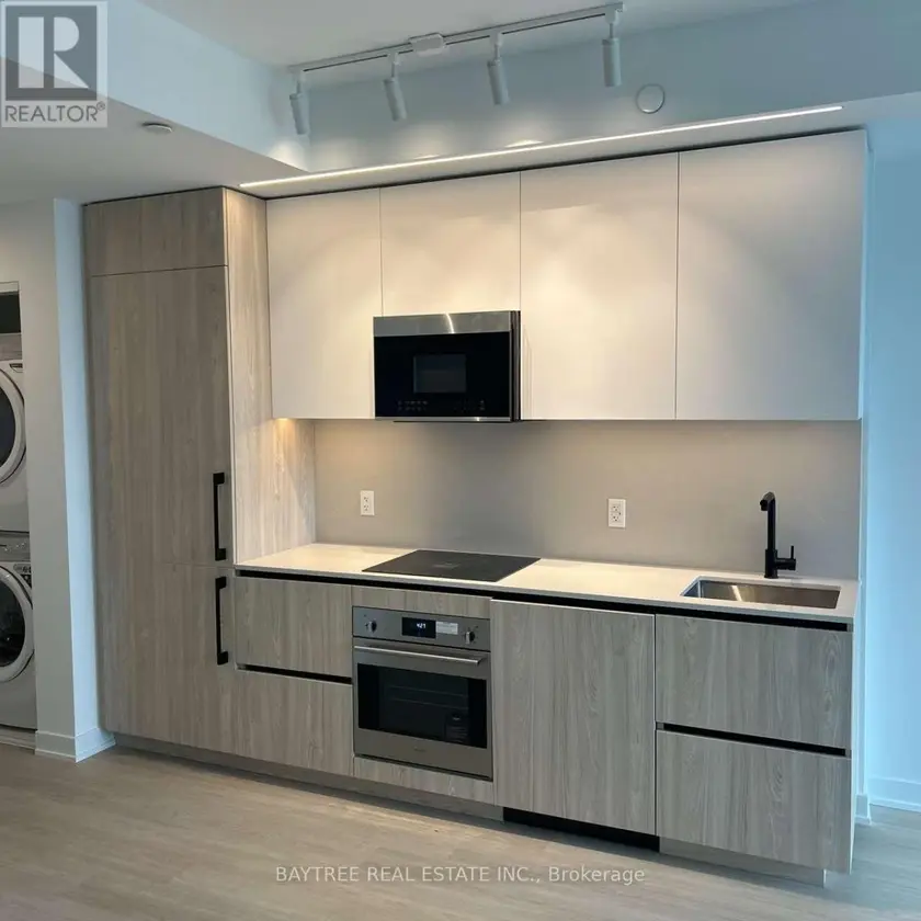 Apartment at 1015 - 699 SHEPPARD AVENUE E, Toronto