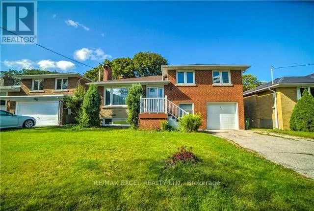 Detached at 54 BOWERBANK DRIVE, Toronto