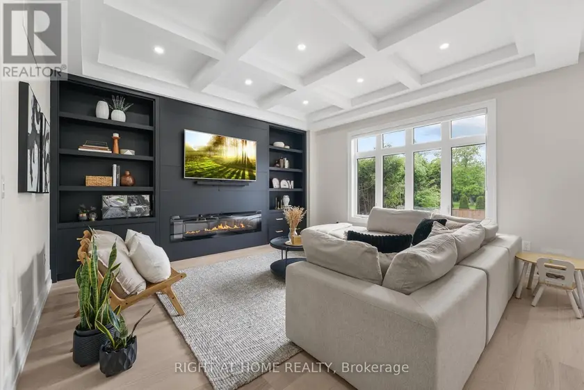 Detached at 262 SENLAC ROAD, Toronto