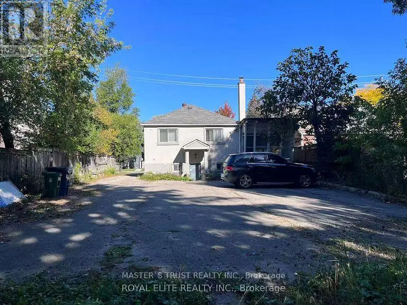 Detached at 89 FINCH AVENUE E, Toronto