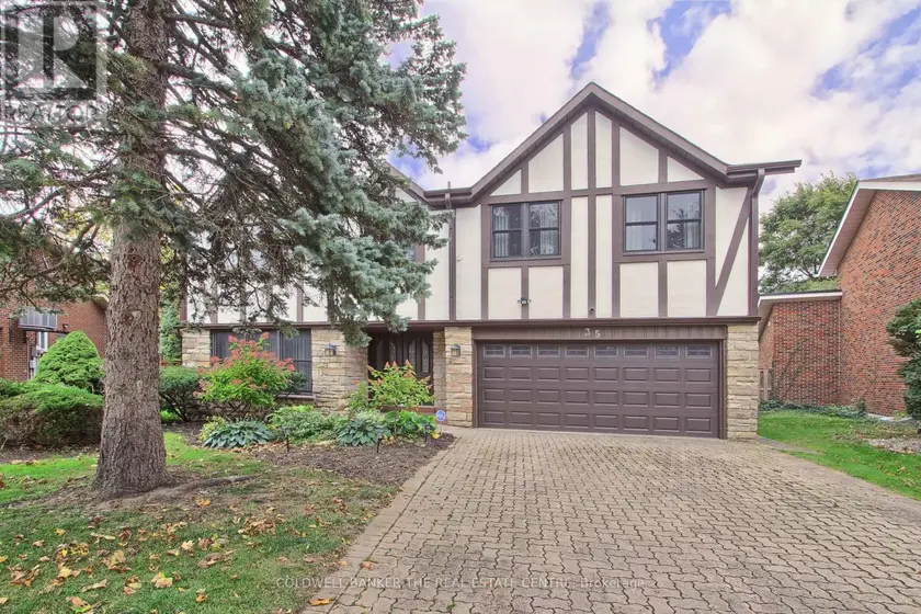 Detached at 35 TOFINO CRESCENT, Toronto