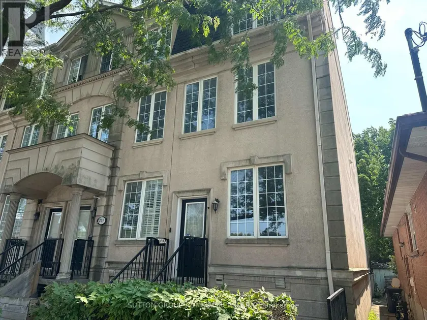 Townhouse at 14 - 757 SHEPPARD--MAIN AVENUE W, Toronto