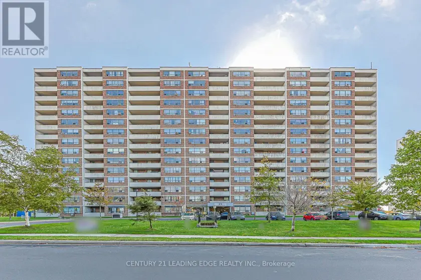 Apartment at 301 - 25 SUNRISE AVENUE, Toronto