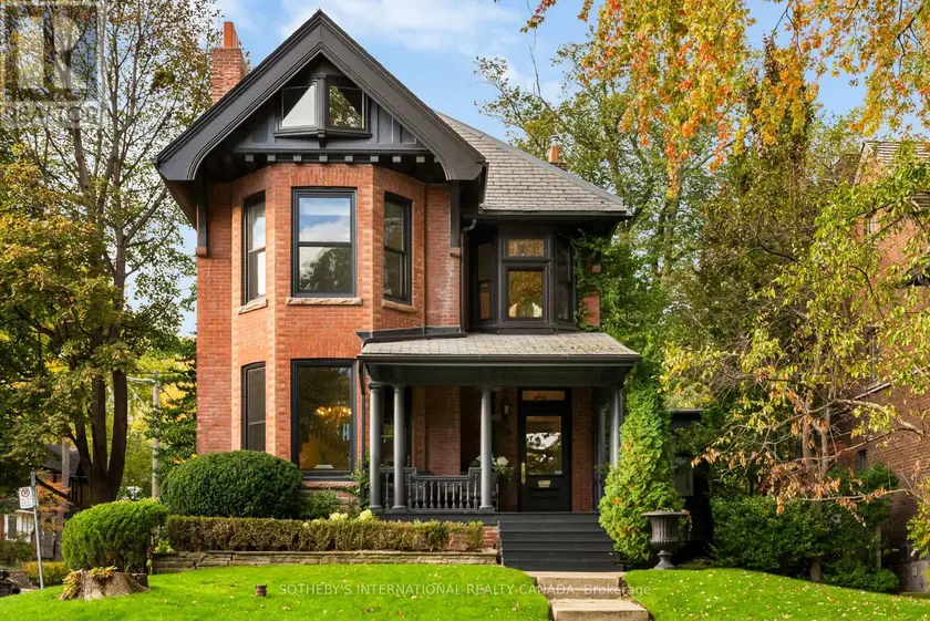 Detached at 92 WOODLAWN AVENUE W, Toronto