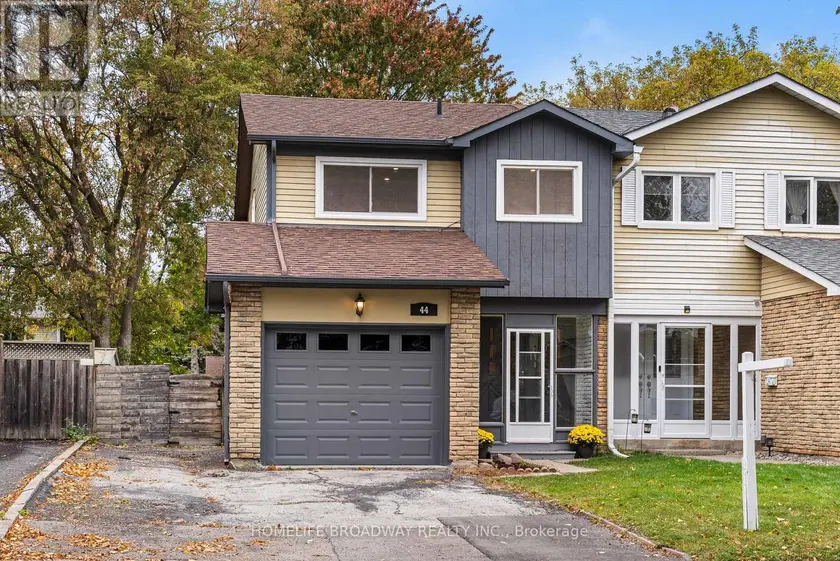 Semi-Detached/Link at 44 HOLLYBERRY TRAIL, Toronto