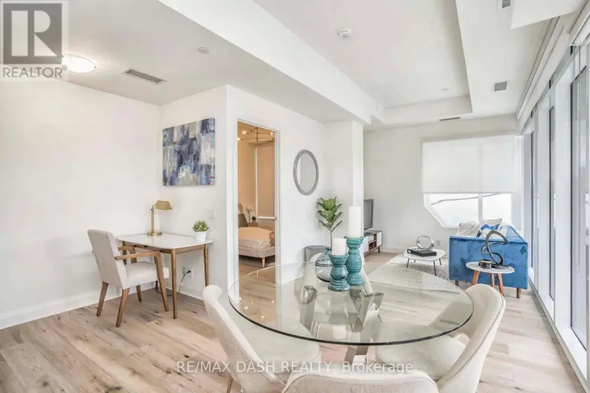 Apartment at 205 - 151 AVENUE ROAD, Toronto