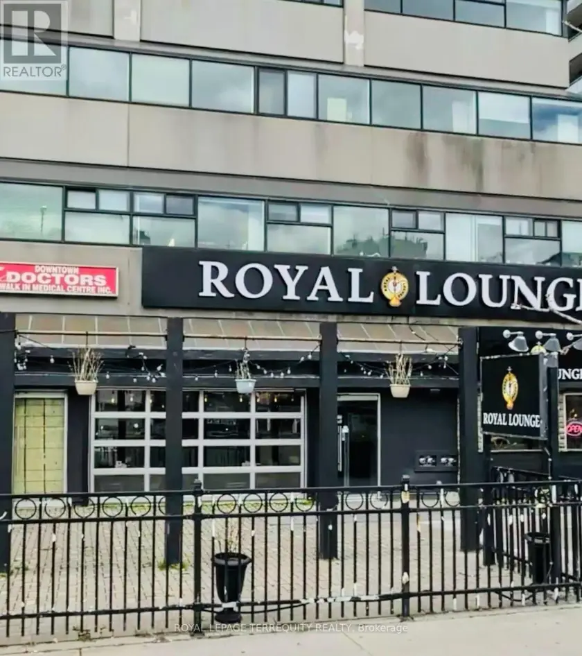 Apartment at 805 - 720 SPADINA AVENUE, Toronto