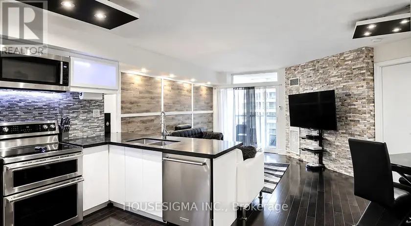 Apartment at 909 - 5 NORTHTOWN WAY, Toronto