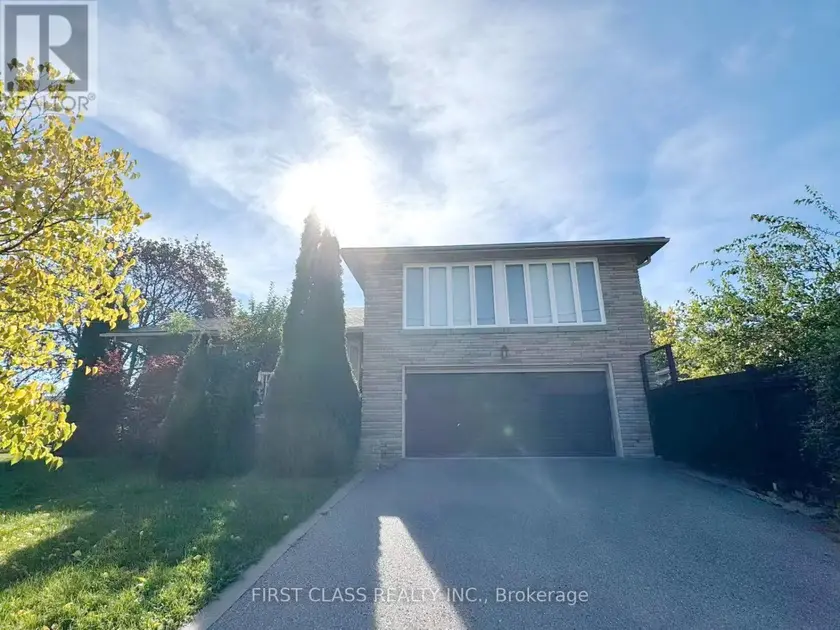 Detached at 202 GODDARD STREET, Toronto