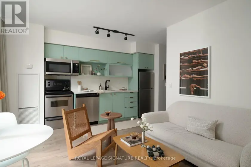 Apartment at 901 - 80 WESTERN BATTERY ROAD, Toronto
