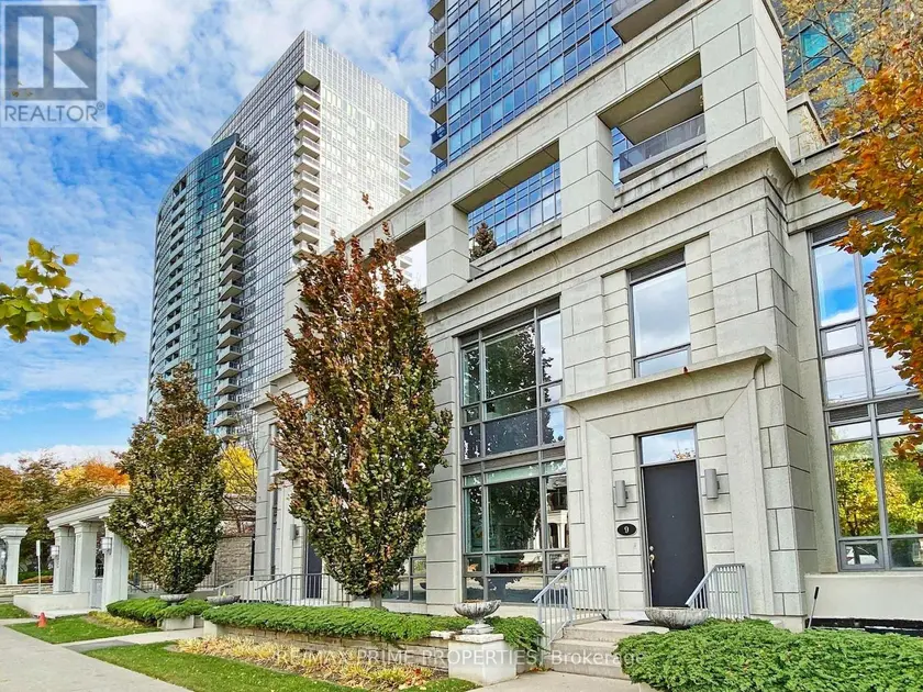 Townhouse at 9 GREENVIEW AVENUE, Toronto
