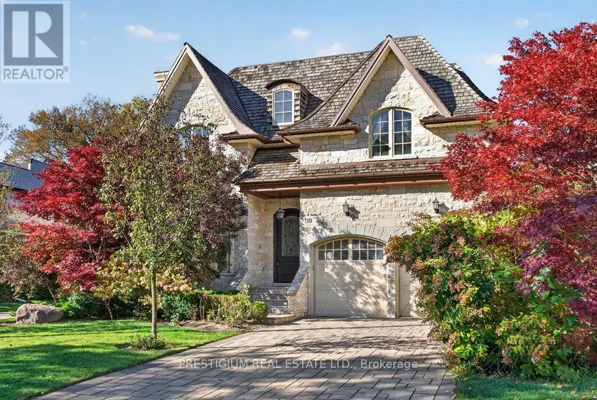 Detached at 110 MUNRO BOULEVARD, Toronto