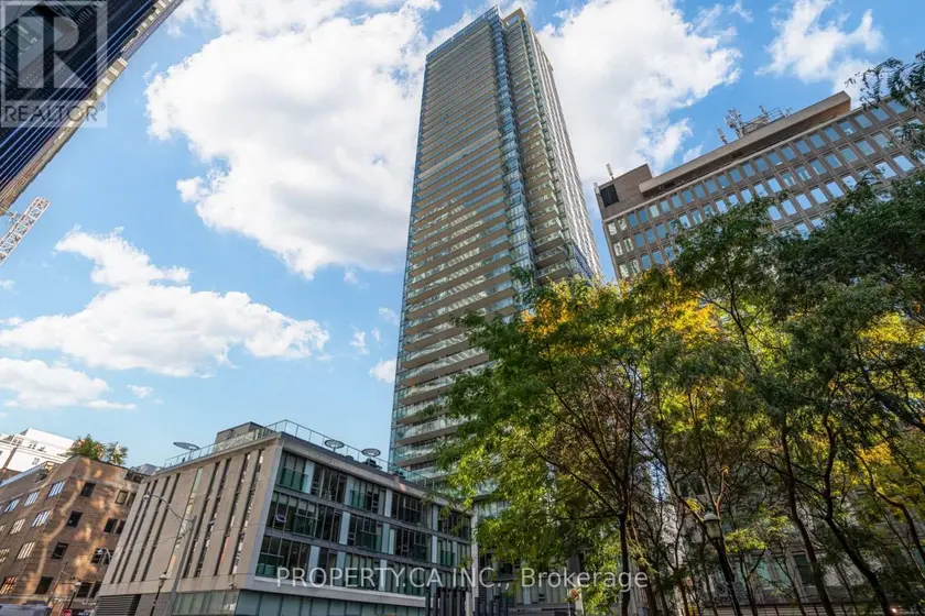 Apartment at 303 - 33 LOMBARD STREET, Toronto