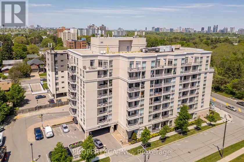 Apartment at 609 - 4200 BATHURST STREET, Toronto