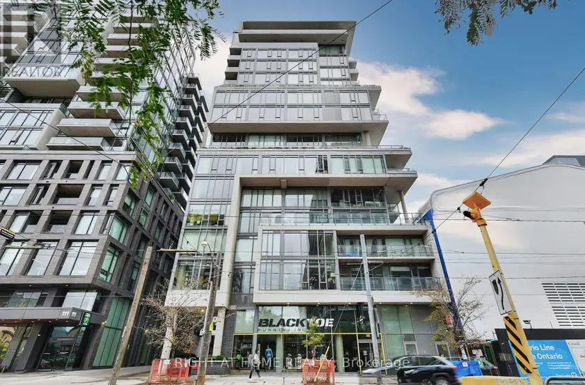 Apartment at 422 - 95 BATHURST STREET, Toronto
