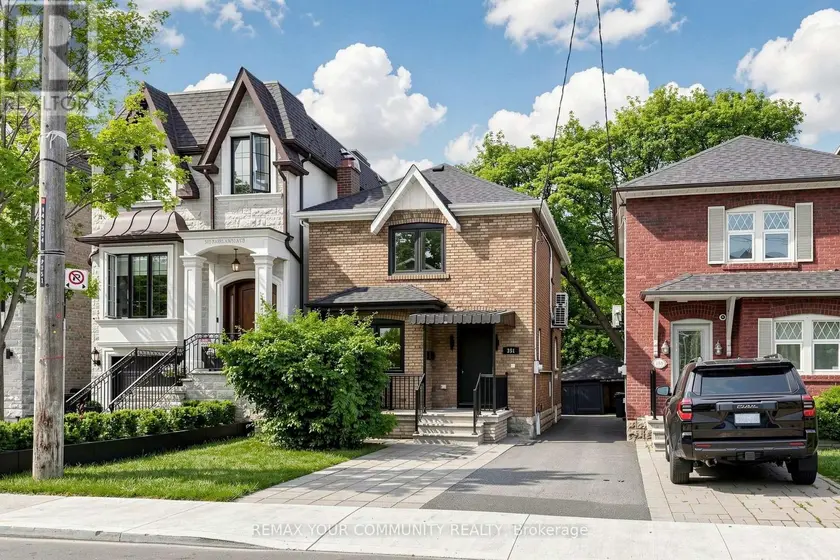 Detached at 351 FAIRLAWN AVENUE, Toronto