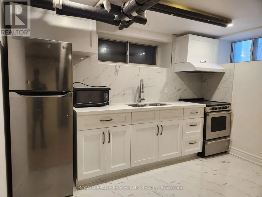 Multiplex at REAR BSMT - 61 MADISON AVENUE, Toronto
