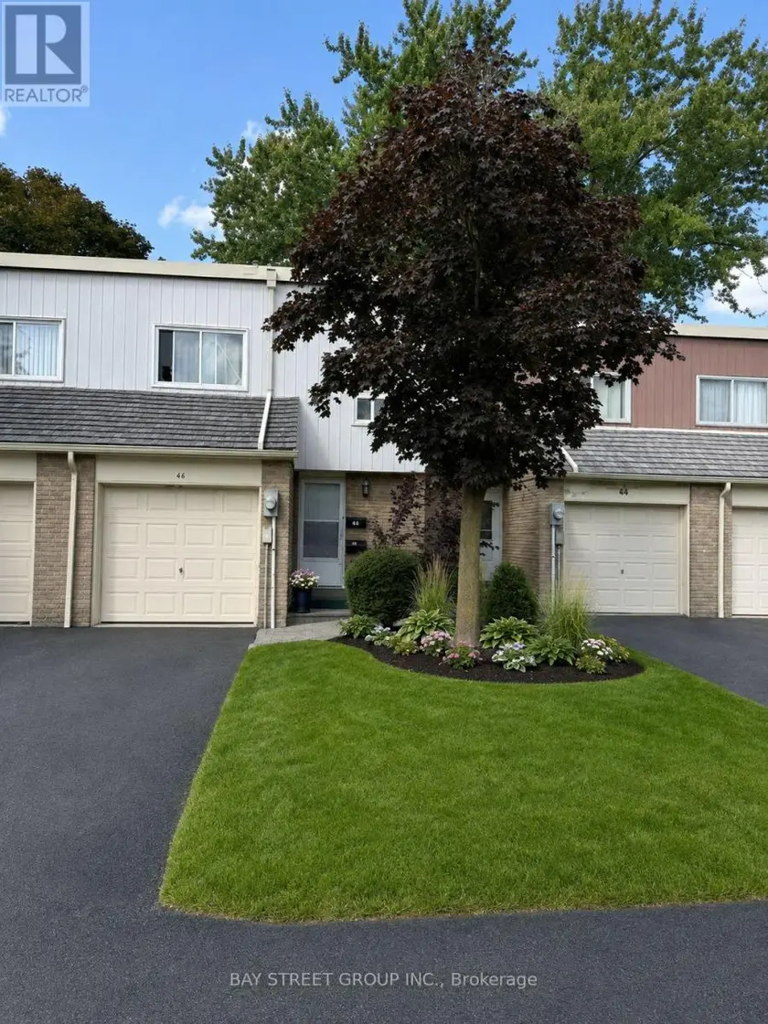Townhouse at 44 WOODY VINE WAY, Toronto