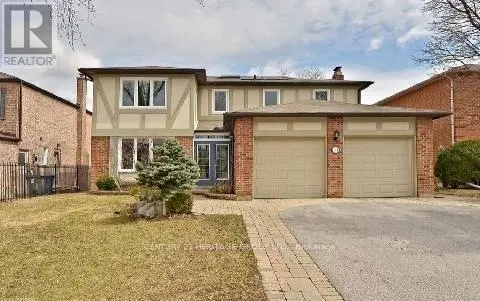 Detached at 134 MOSSGROVE TRAIL, Toronto