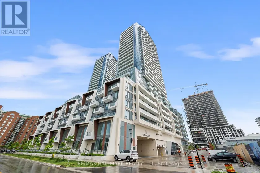 Apartment at N2708 - 7 GOLDEN LION HEIGHTS, Toronto