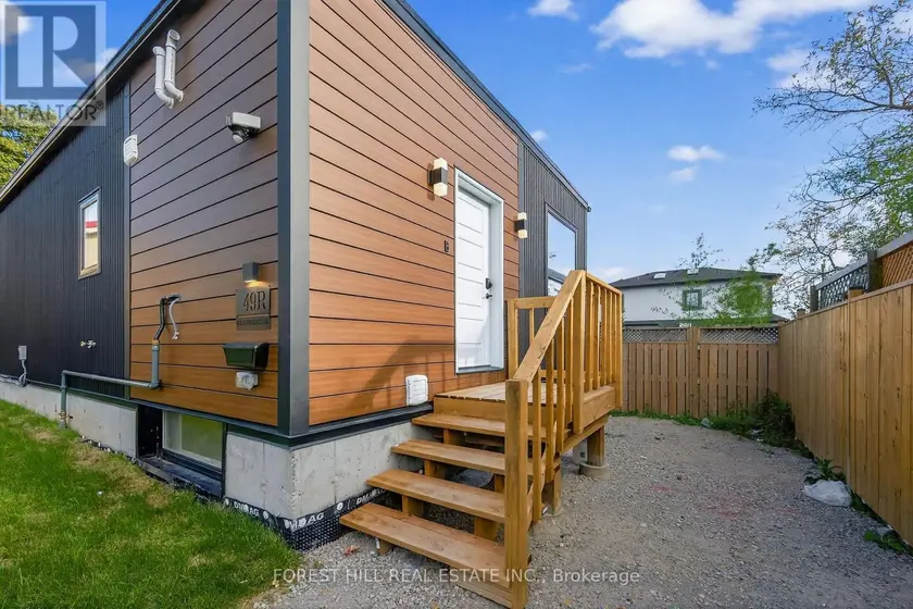Detached at R - GARDEN - 5 HOPPERTON DRIVE, Toronto