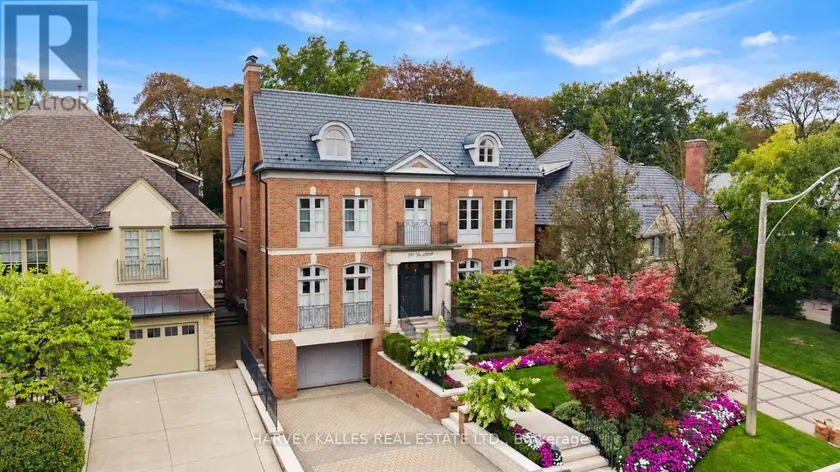 Detached at 250 FOREST HILL ROAD, Toronto