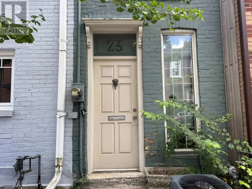 Townhouse at 23 BISHOP STREET, Toronto