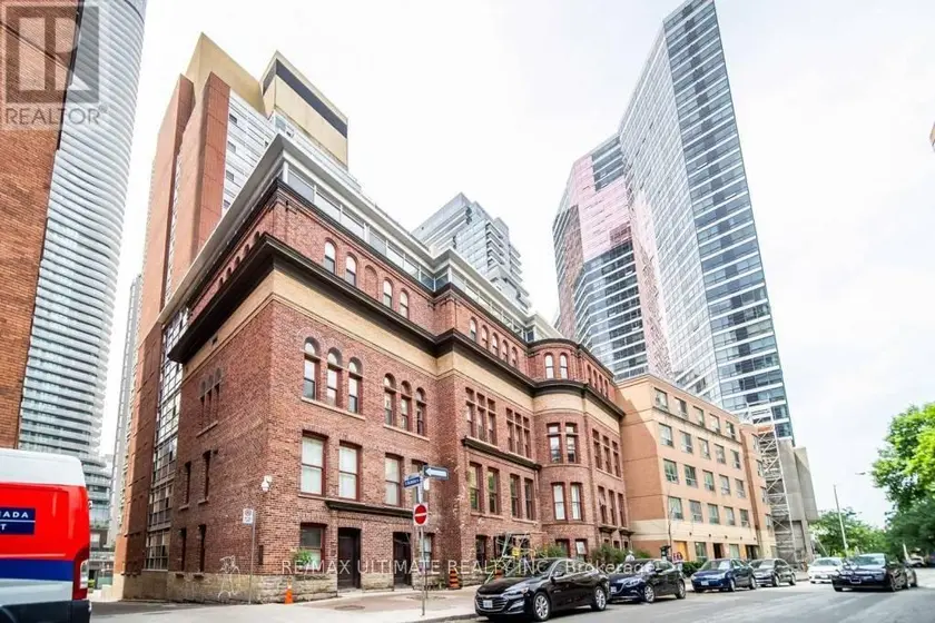 Apartment at 401 - 11 ST JOSEPH STREET, Toronto