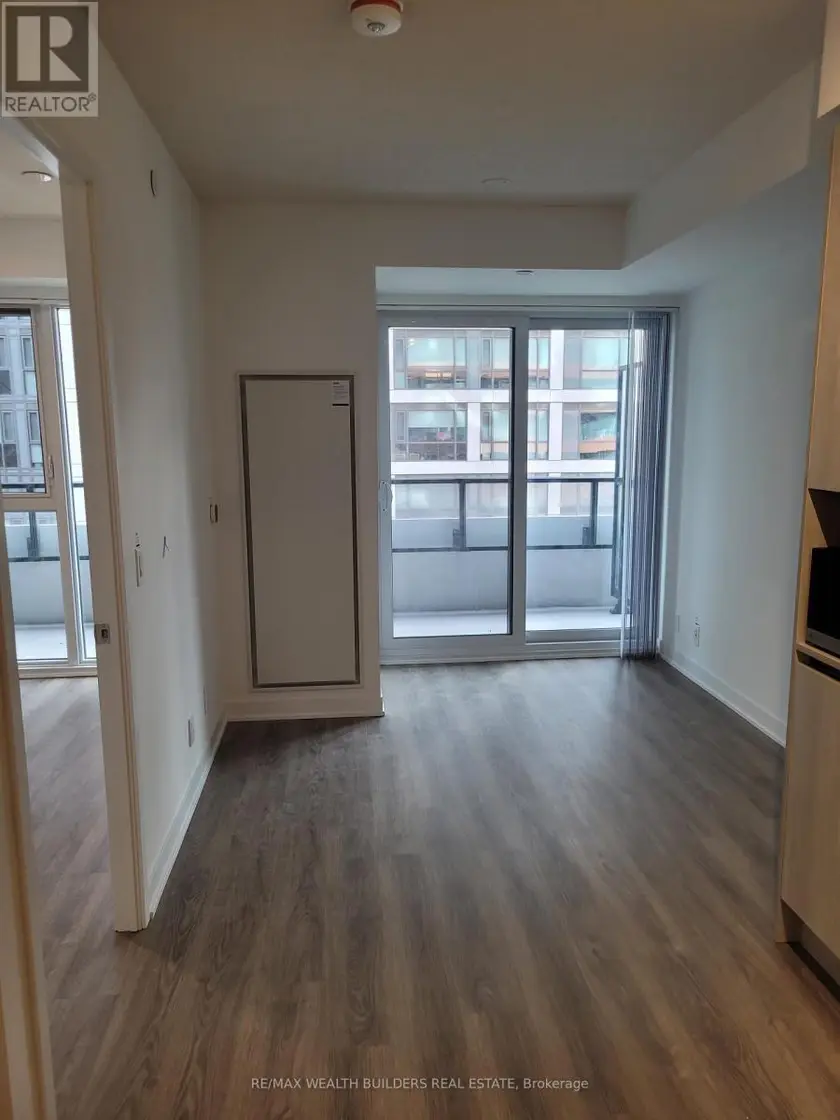 Apartment at 610 - 180 FRONT STREET E, Toronto