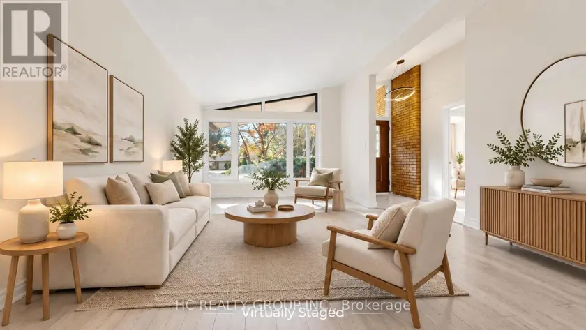 Detached at 52 DUKINFIELD CRESCENT, Toronto