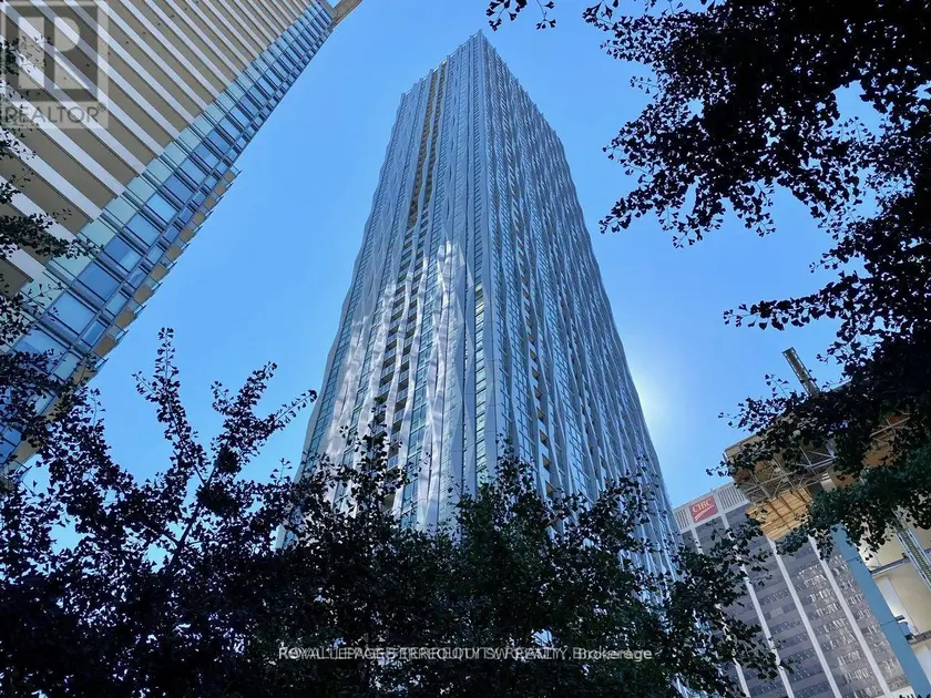 Apartment at 809 - 1 YORKVILLE AVENUE, Toronto
