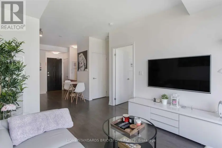 Apartment at 1101 - 28 AVONDALE AVENUE, Toronto
