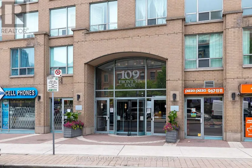 Apartment at 528 - 109 FRONT STREET E, Toronto
