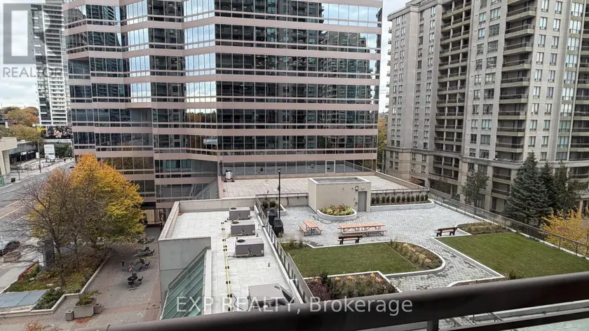 Apartment at 716 - 18 PARKVIEW AVENUE, Toronto