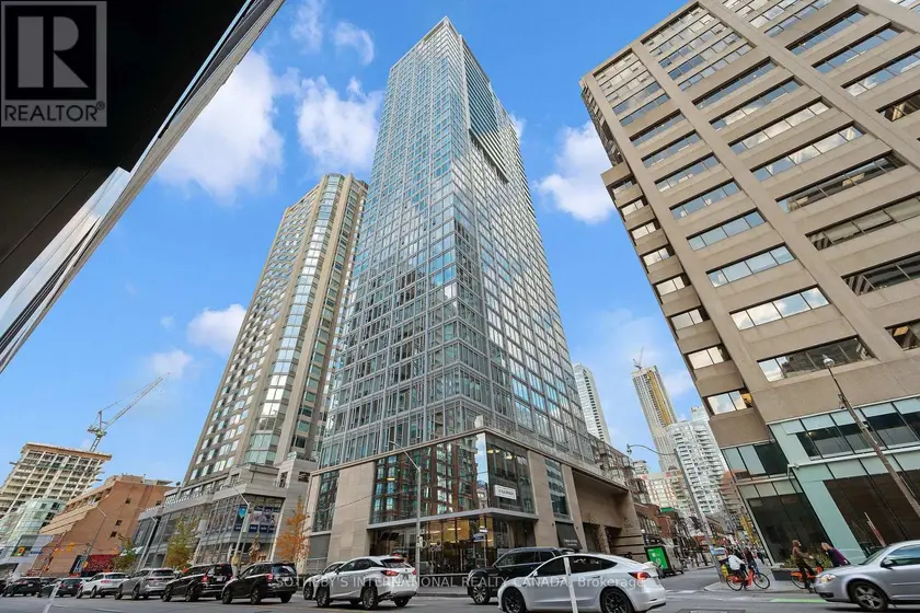 Apartment at 3005 - 200 CUMBERLAND STREET, Toronto