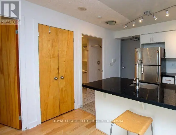 Apartment at 1514 - 255 RICHMOND STREET E, Toronto