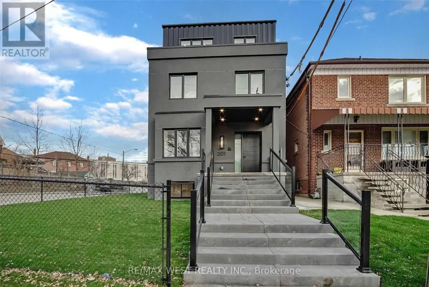 Detached at 3RD - 201 CEDRIC AVENUE, Toronto