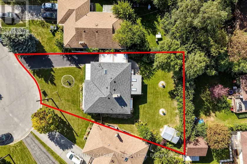 Detached at 8 WALLBRIDGE COURT, Toronto