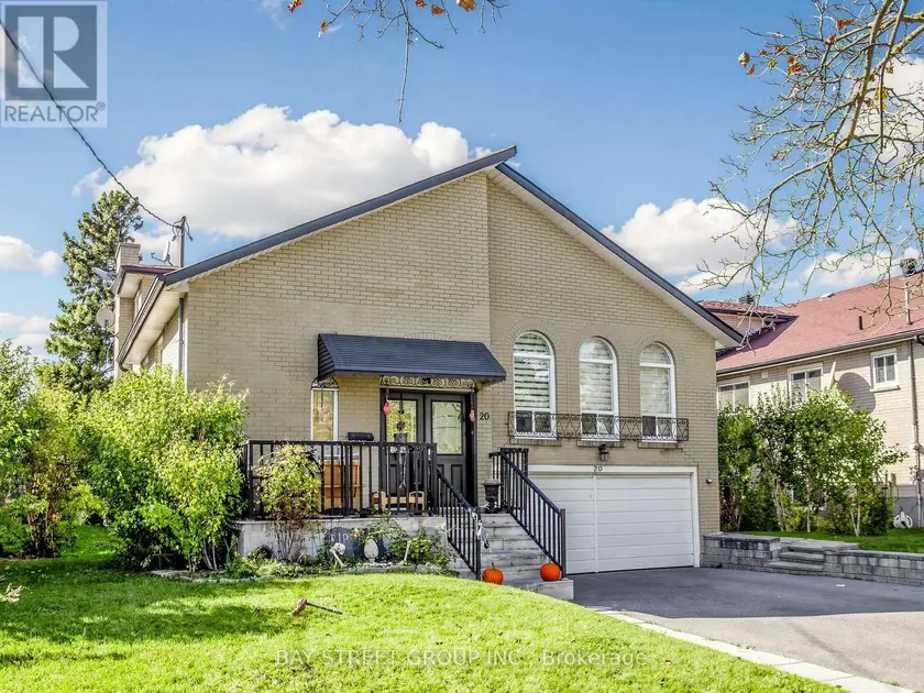 Detached at 20 EDMONTON ROAD, Toronto