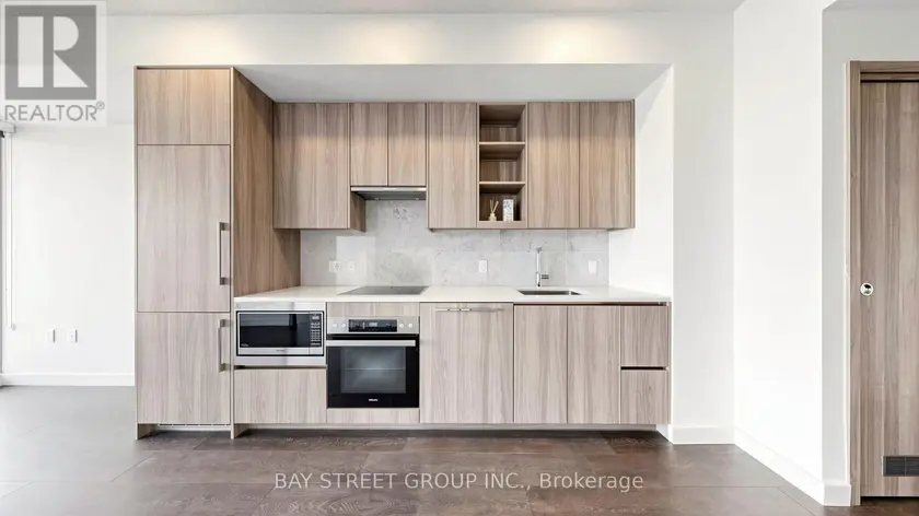 Apartment at 2515 - 95 MCMAHON DRIVE, Toronto