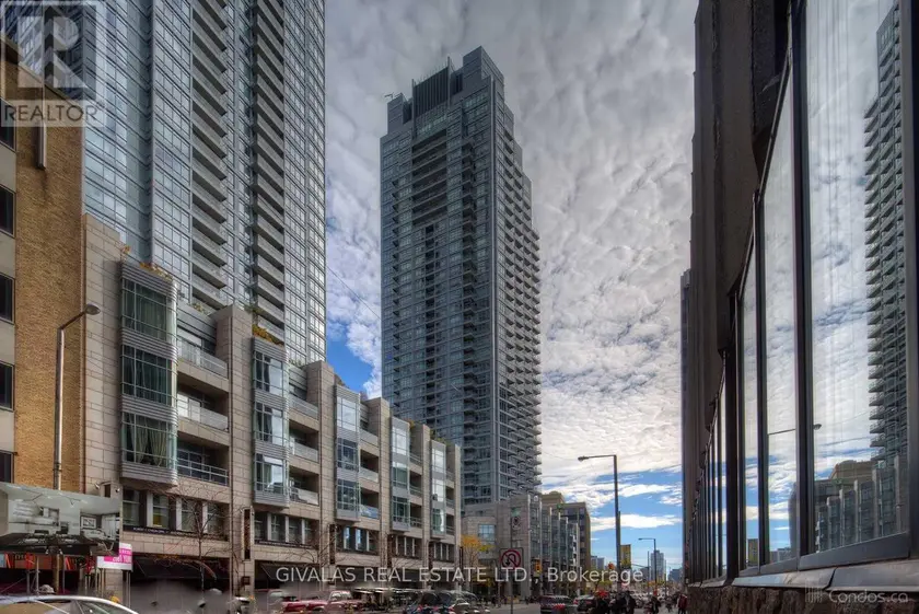 Apartment at 2412 - 2181 YONGE STREET, Toronto