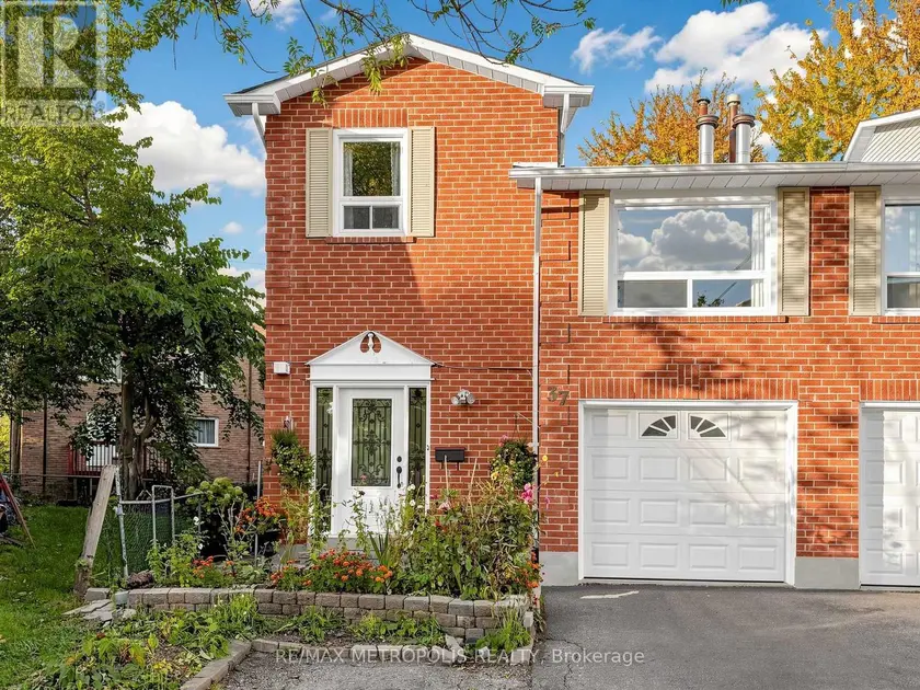 Semi-Detached/Link at 37 LEVITT COURT, Toronto