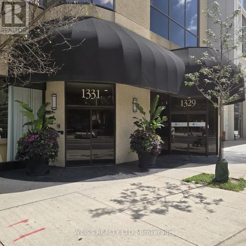 Apartment at 904 - 1331 BAY STREET SE, Toronto