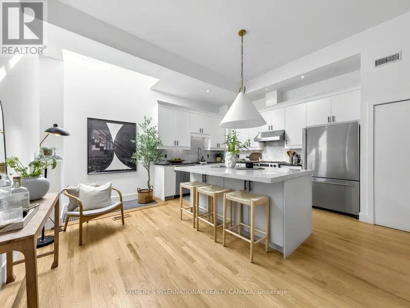 Apartment at 6 - 62 CLAREMONT STREET, Toronto